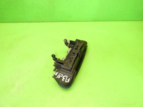 Klamka zewnętrzna prawa przód 4B0839885 LY7W AUDI A3 8P HB 3D 03-05