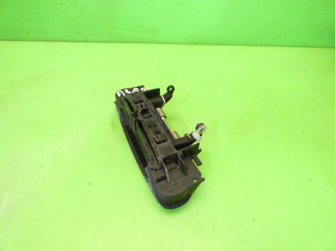 Klamka zewnętrzna prawa przód 4B0839885 LY7W AUDI A3 8P HB 3D 03-05