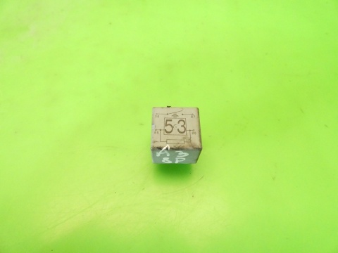 Przekaźnik 53 141951253B AUDI A3 8P 1.6 8V 03-05