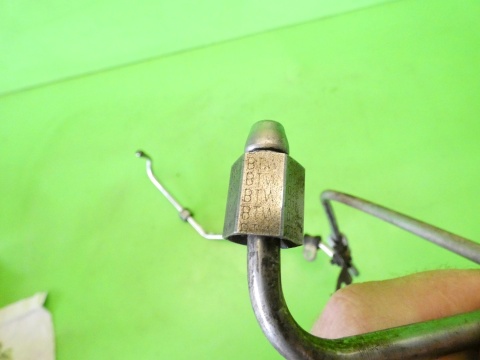 Rurka przewód smarowania oleju turbiny 038145771AE VW TOURAN I 1T 1.9 TDI