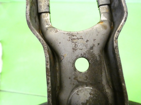 Łapa sprzęgła widełki VW TOURAN I 1T 1.9 TDI 03-06