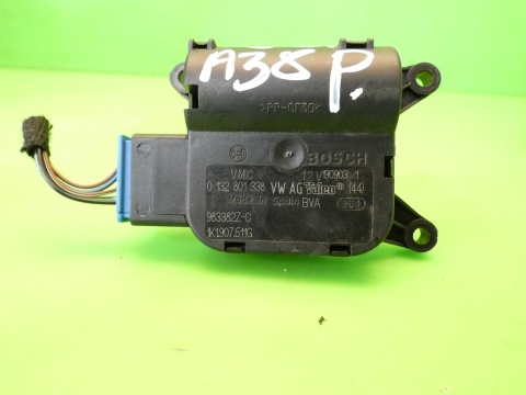 Silniczek sterowania nawiewem 0132801338 1K1907511G AUDI A3 8P 1.6 8V 03-05