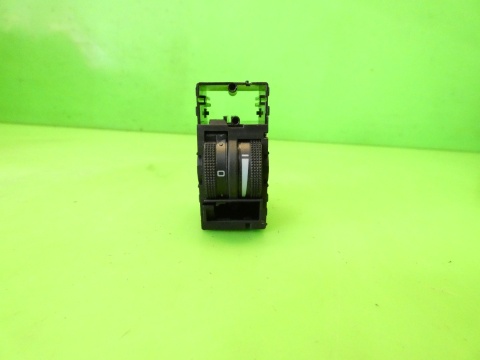 Przełącznik regulacji poziomu świateł 8P0919094 AUDI A3 8P 03-05