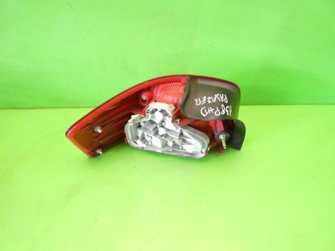 Lampa prawa tył 8P0945096 AUDI A3 8P HB 3D 03-05