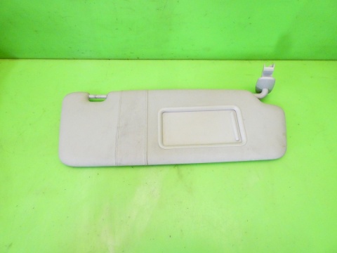 Osłona przeciwsłoneczna prawa AUDI A3 8P HB 3D 03-05