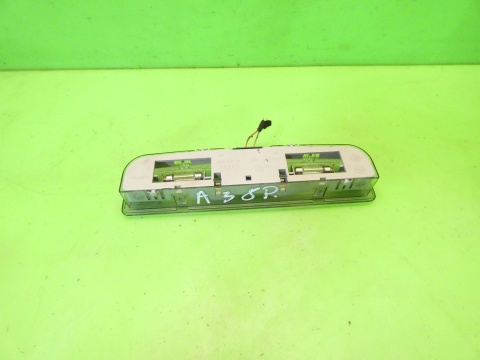 Lampka oświetlenie kabiny tył 8P0947111 AUDI A3 8P HB 3D 03-05