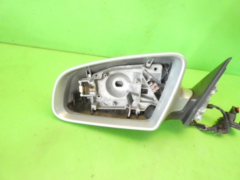 Lusterko zewnętrzne lewe 5pin LY7W AUDI A3 8P HB 3D 03-05