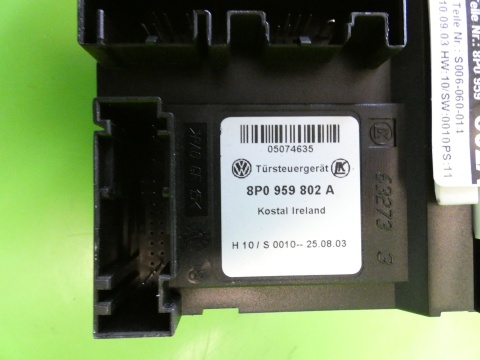 Mechanizm podnośnik szyby prawy przód 8P0959802A AUDI A3 8P 3D 03-05