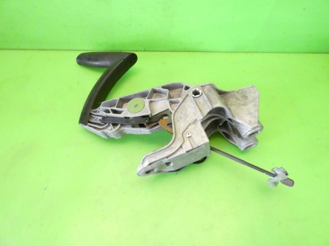 Lewarek dźwignia hamulca ręcznego 8P0711303A AUDI A3 8P 03-05