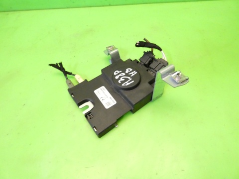 Wzmacniacz anteny 8P0035225D AUDI A3 8P 1.6 8V 03-05