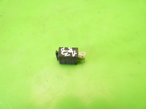 Przekaźnik 404 7M0951253C AUDI A3 8P 1.6 8V 03-05