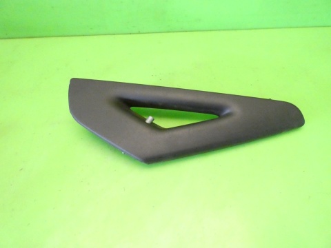 Rączka trójkąt uchwyt tunelu prawa AUDI A3 8P 03-05