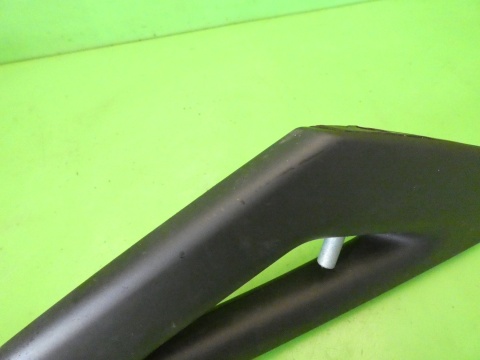 Rączka trójkąt uchwyt tunelu prawa AUDI A3 8P 03-05