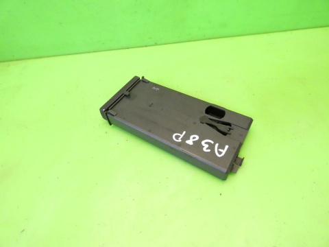 Schowek szuflada na karty wizytówki 8P0941561 AUDI A3 8P 03-05