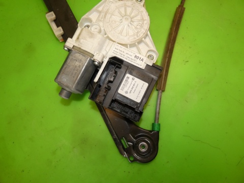 Mechanizm podnośnik szyby lewy przód 8P0959801A AUDI A3 8P 3D 03-05