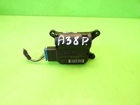 Silniczek sterowania nawiewem 0132801337 1K0907511D AUDI A3 8P 1.6 8V 03-05