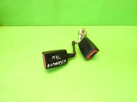 Zatrzask zapięcie pasa lewy tył środek 8P0857739B AUDI A3 8P HB 3D 03-05