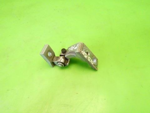 Zawias drzwi prawy przód góra LY7W AUDI A3 8P HB 3D