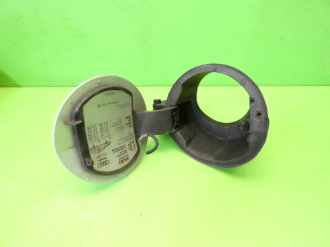 Klapka wlewu paliwa LY7W AUDI A3 8P HB 3D