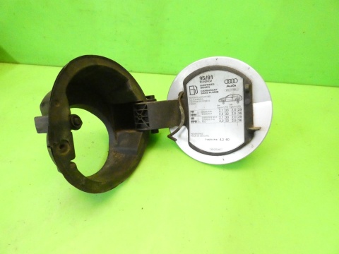 Klapka wlewu paliwa LY7W AUDI A3 8P HB 3D