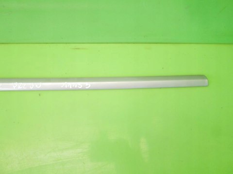 LISTWA DRZWIOWA PRAWA PRZÓD 22V MAZDA 5 I CR 05-07