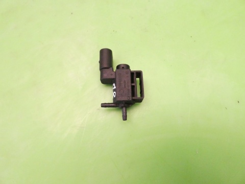 Zawór podciśnienia 037906283C AUDI A3 8P 1.6 8V 03-05