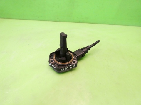 Czujnik poziomu oleju 1J0907660C AUDI A3 8P 1.6 8V 03-05