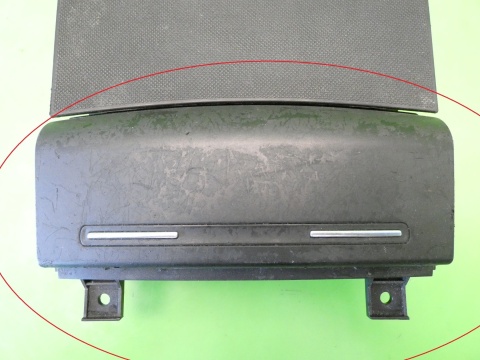 Popielniczka przód 8P0857951 8P0864147 AUDI A3 8P 03-05