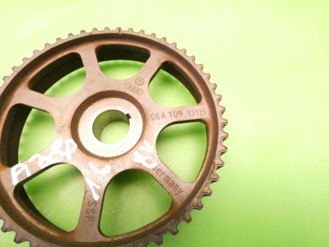 Koło wałka rozrządu zębate 06A109111B AUDI A3 8P 1.6 8V 03-05