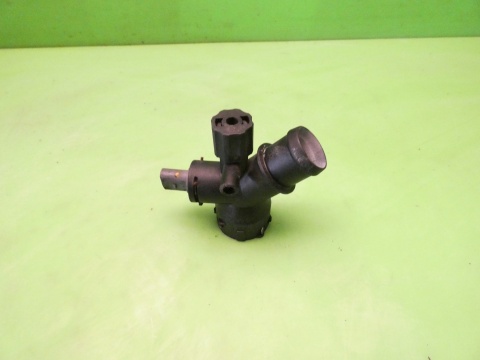 Króciec chłodnicy wody dół 1K0122291K AUDI A3 8P 1.6 8V 03-05