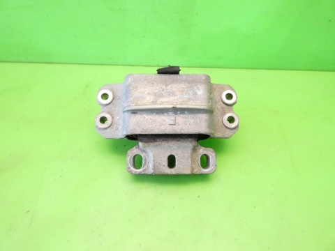 Łapa poduszka skrzyni biegów 1K0199555L AUDI A3 8P 1.6 8V 03-05