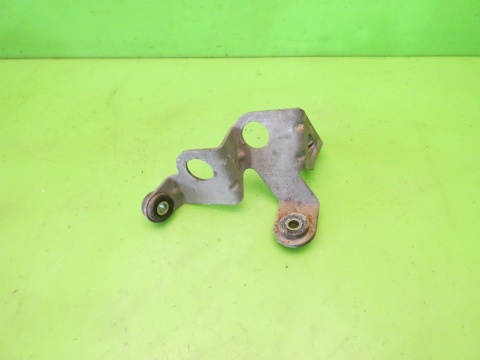 Łapa linek zmiany biegów 1K0711789E AUDI A3 8P 1.6 8V 03-05