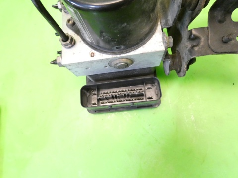 Pompa abs esp 1K0907379D AUDI A3 8P 1.6 8V 03-05