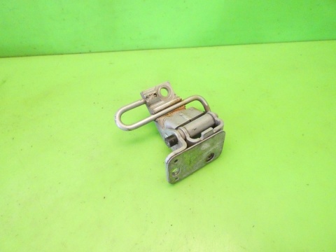 Zawias ogranicznik drzwi prawy przód dół LY7W AUDI A3 8P HB 3D