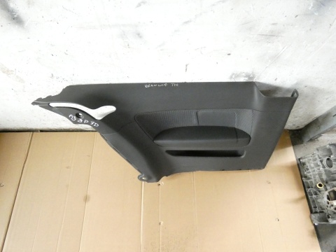 Boczek tapicerka lewa tył AUDI A3 8P HB 3D 03-05