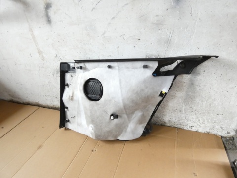 Boczek tapicerka lewa tył AUDI A3 8P HB 3D 03-05