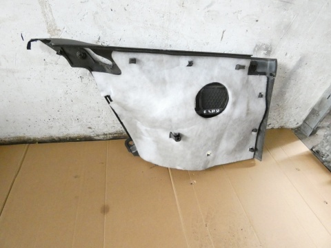 Boczek tapicerka prawa tył AUDI A3 8P HB 3D 03-05