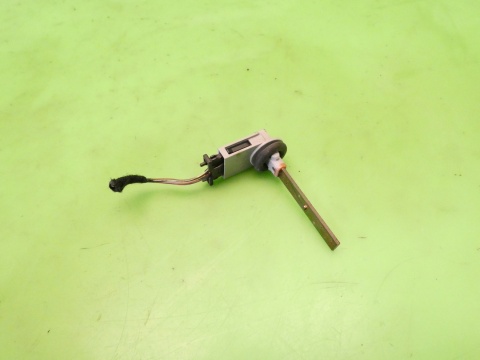 Czujnik temperatury nawiewu 4B0820539 AUDI A3 8P 1.6 8V 03-05