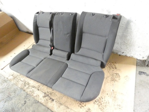 Kanapa tył siedzisko oparcie AUDI A3 8P HB 3D 03-05