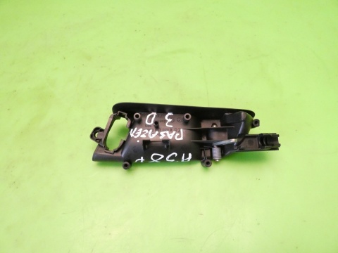 Klamka wewnętrzna prawa przód 8P3867020B AUDI A3 8P HB 3D 03-05