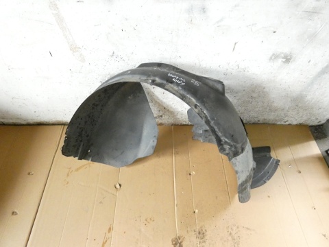 Nadkole prawe przód 8P0821172C AUDI A3 8P HB 3D 03-05