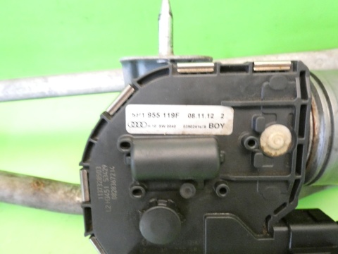 Mechanizm + silniczek wycieraczek przód 8P1955119F AUDI A3 8P HB 3D 03-05