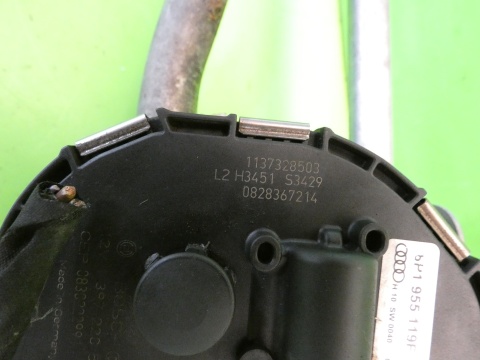 Mechanizm + silniczek wycieraczek przód 8P1955119F AUDI A3 8P HB 3D 03-05