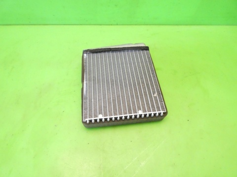 Nagrzewnica 1K0819031 valeo AUDI A3 8P 1.6 8V 03-05