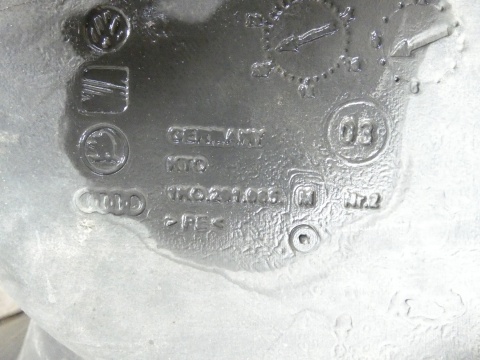 Zbiornik bak paliwa 1K0201021KB benzyna AUDI A3 8P 1.6 8V 3D HB 03-05