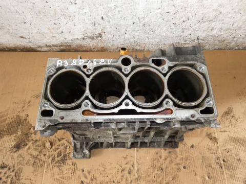 Blok silnika 06B103019AF AUDI A3 8P 1.6 8V BGU 03-05