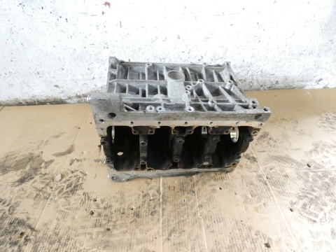 Blok silnika 06B103019AF AUDI A3 8P 1.6 8V BGU 03-05