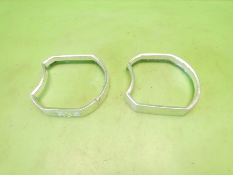 Ramki reflektora chrom lamp przód AUDI A3 8P 03-05