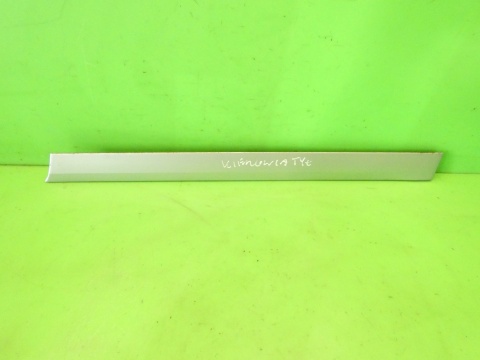 Listwa błotnika lewa tył dół 8P3853699B LY7W AUDI A3 8P HB 3D 03-05