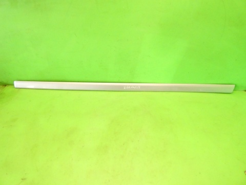 Listwa drzwiowa lewa przód 8P3853953D LY7W AUDI A3 8P HB 3D 03-05